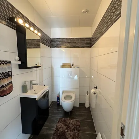 Cosy In Nittedal Lägenhet